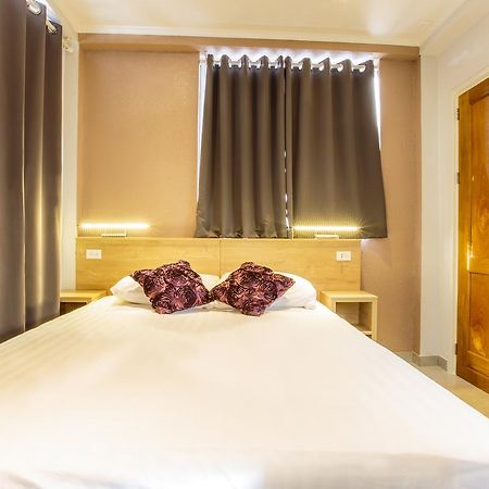 Q-Inn Boutique Hotel باراماريبو المظهر الخارجي الصورة