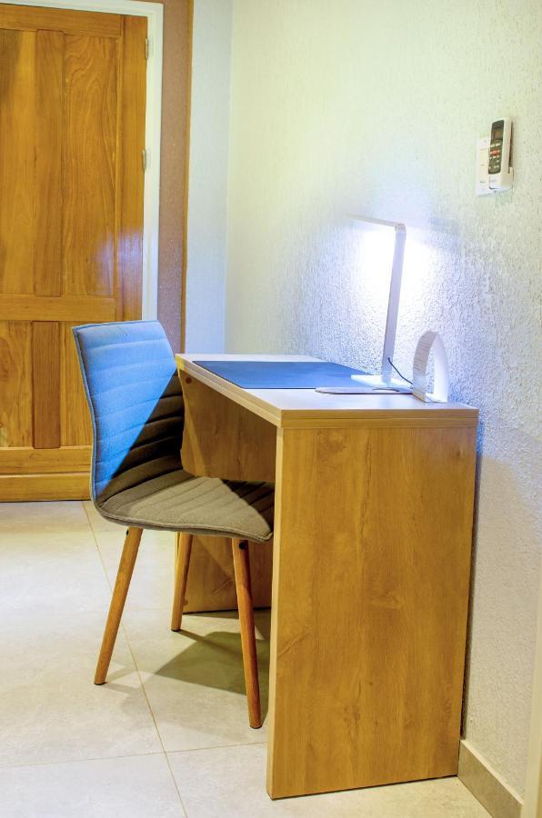 Q-Inn Boutique Hotel باراماريبو المظهر الخارجي الصورة